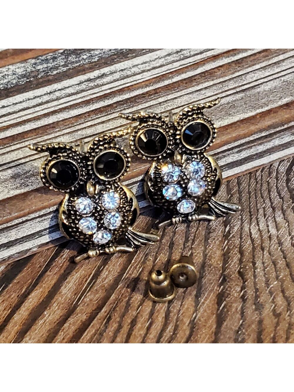 Angry Owl Bronze Vintage 90s Y2K New Crystal Stud Earrings Clear